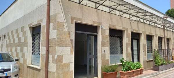 Foto Locale c1- Via SILICELLA