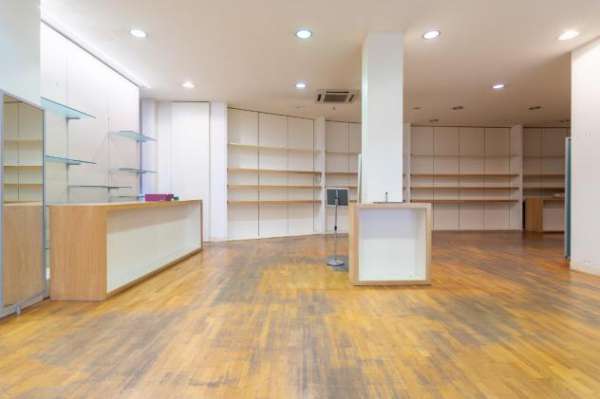 Foto Locale comm.le/Fondo in affitto a Empoli 150 mq  Rif: 1365502