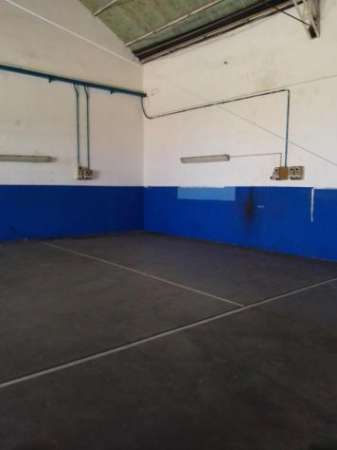Foto Locale comm.le/Fondo in affitto a Mezzana - San Giuliano Terme 130 mq  Rif: 1334823