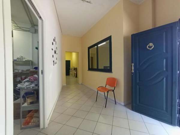 Foto Locale comm.le/Fondo in affitto a Ospedaletto - Pisa 270 mq  Rif: 1332381