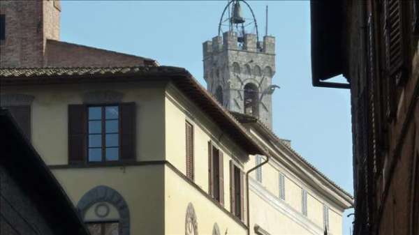 Foto Locale comm.le/Fondo in affitto a Siena 150 mq  Rif: 1342568