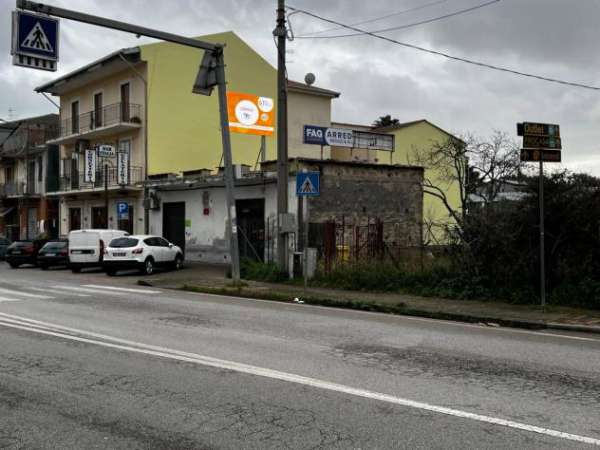 Foto Locale Commerciale - Battipaglia . Rif.: fitlocss18