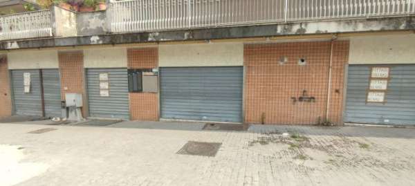 Foto LOCALE COMMERCIALE 600MQ