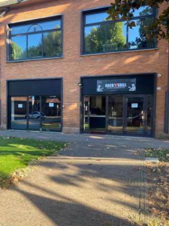 Foto Locale commerciale gi  uso ristorazione 380mq