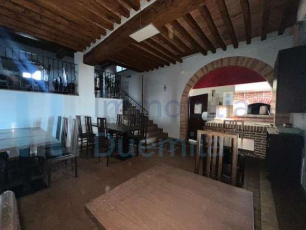 Foto Locale commerciale in affitto a Baricella