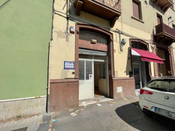 Foto Locale commerciale in Affitto a Benevento Via Valfortore