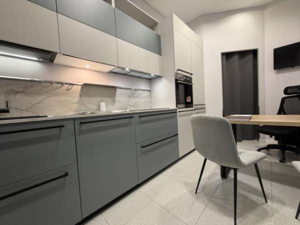 Foto Locale commerciale in affitto a Genova