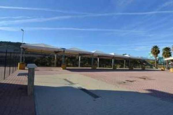 Foto Locale commerciale in affitto a San Benedetto del Tronto