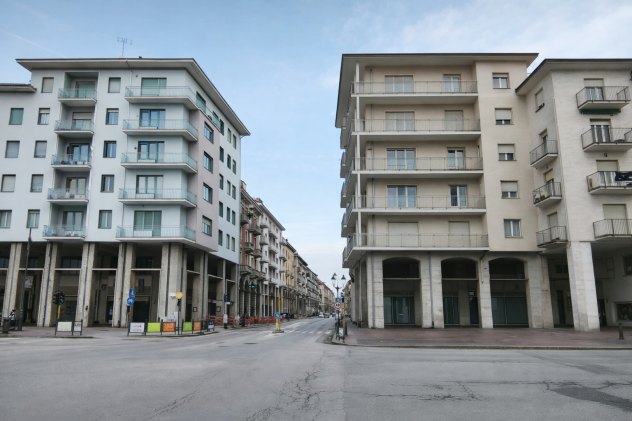 Foto Locale commerciale in Affitto Corso Nizza 37 - Cuneo