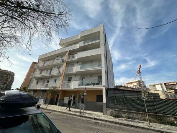 Foto LOCALE COMMERCIALE NUOVA COSTRUZIONE