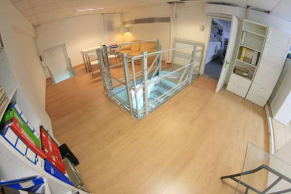 Foto Locale per uffici, banca, assicurazione, commercio