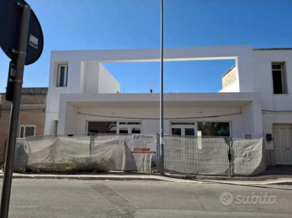 Foto Locali commerciali nuovi a copertino