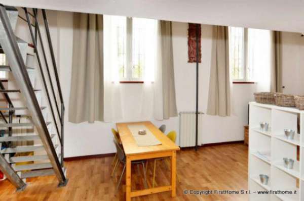 Foto Loft / Open Space di 70 m con 2 locali in affitto a Milano