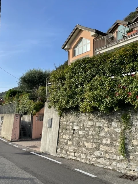 Foto Loft in affitto a Maslianico