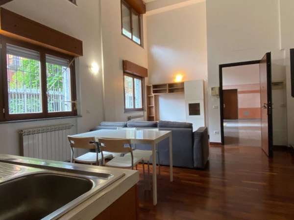 Foto Loft in affitto a Milano