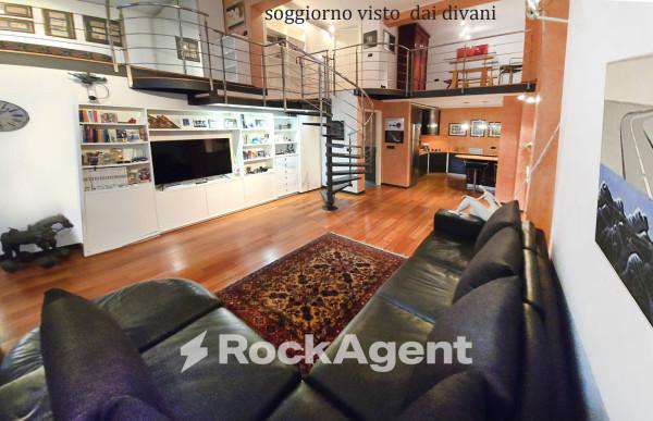 Foto Loft in affitto a Milano