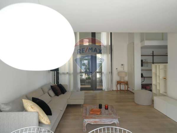 Foto Loft in affitto a Milano
