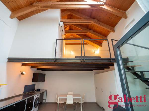 Foto Loft in affitto a Milano
