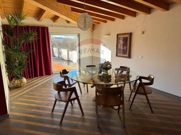 Foto Loft in affitto a Varese