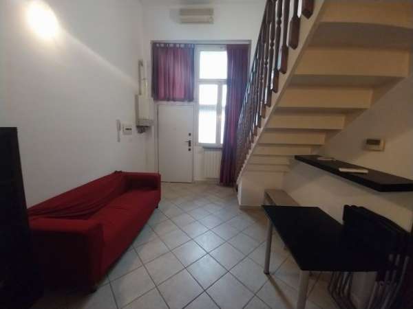 Foto Loft in affitto zona navigli