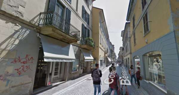 Foto LOFT IN PIENO CENTRO STORICO A PAVIA