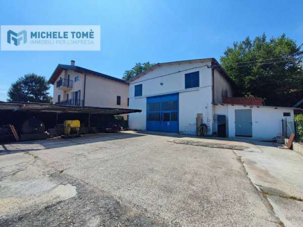 Foto Magazzino - Deposito in Affitto a Rivoli Veronese Rivoli Veronese
