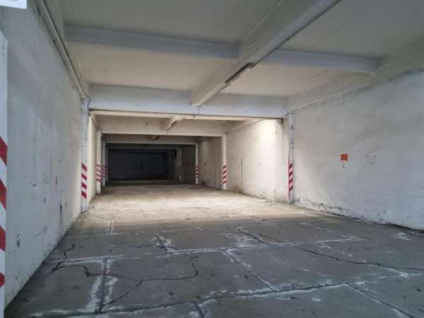 Foto Magazzino Alba centro