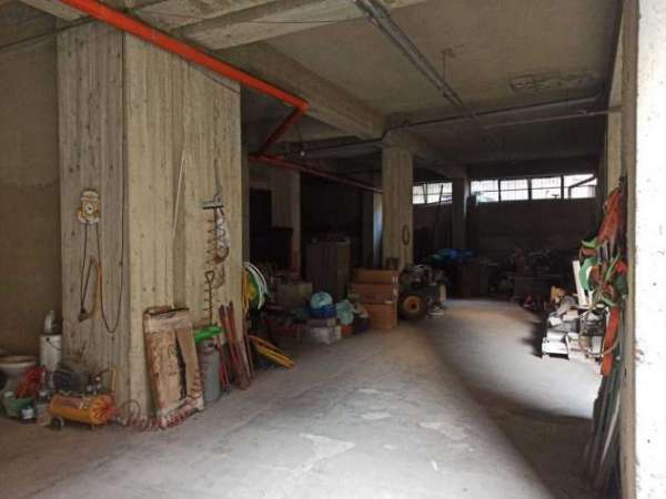 Foto Magazzino in affitto a Messina