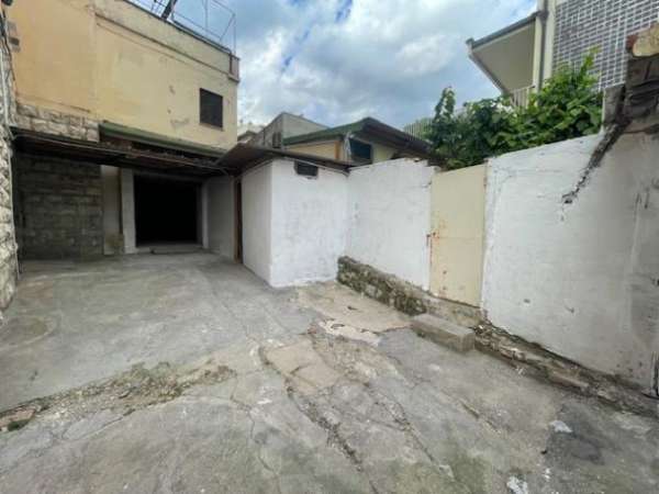 Foto Magazzino in affitto a Perugia