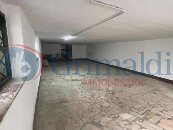 Foto Magazzino in affitto a Quarto - 1 locale 46mq