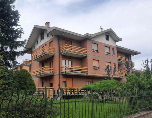 Foto Mansarda in affitto a Avigliana