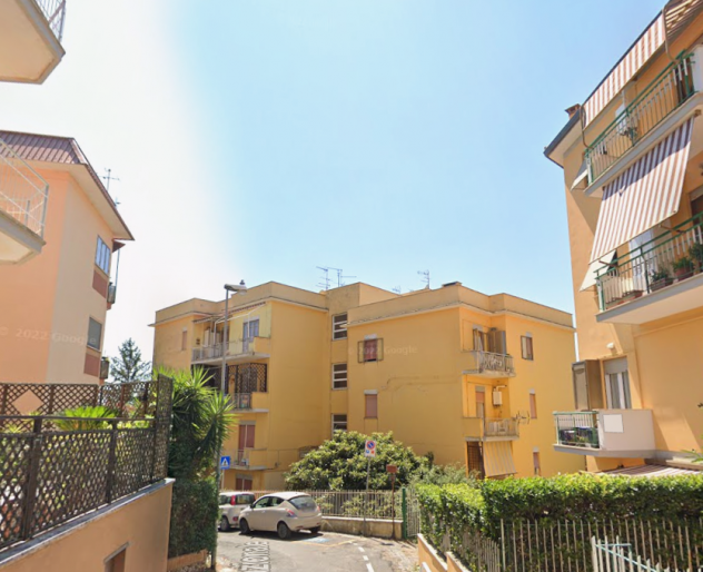 Foto MARINO PENTALOCALE CON BALCONE