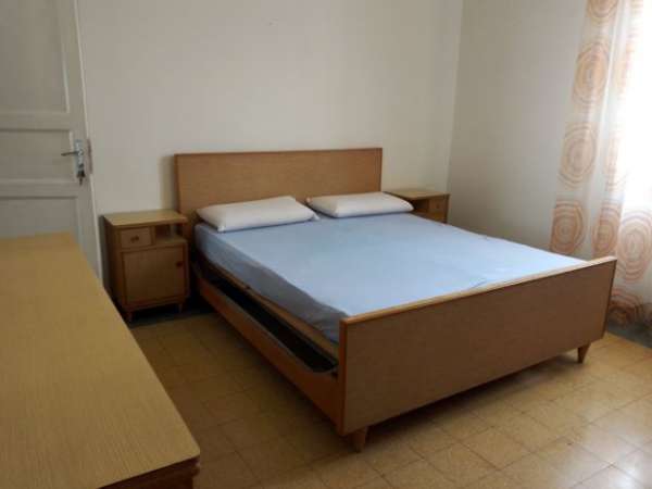 Foto Matrimoniale uso singola a 10 min. da stazione ferroviaria