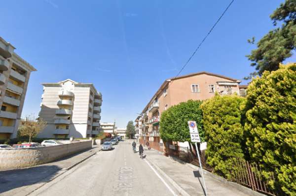 Foto MESTRE - STANZA SINGOLA CON GARAGE