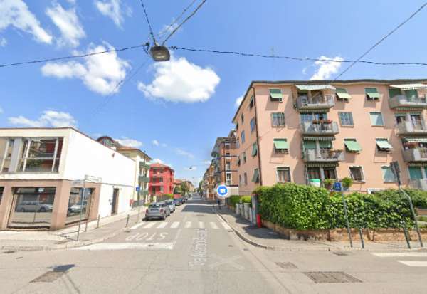 Foto MESTRE - STANZA SINGOLA CON POSTO AUTO LIBERA DA SUBITO