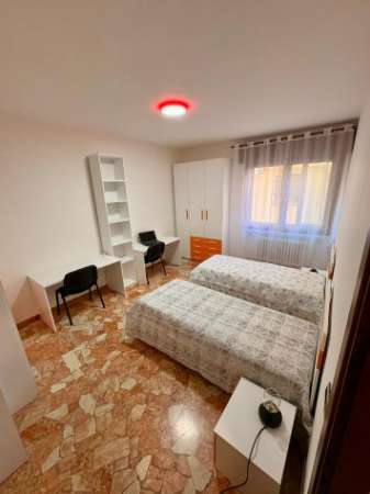 Foto MESTRE CENTRO STANZA PER STUDENTI