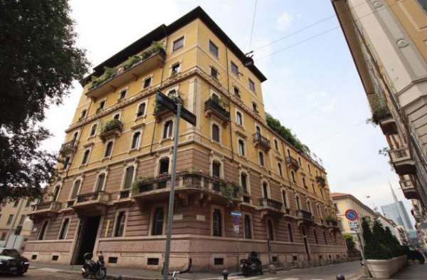 Foto MILANO BRERA - prestigioso ed ampio trilocale parzialmente arredato