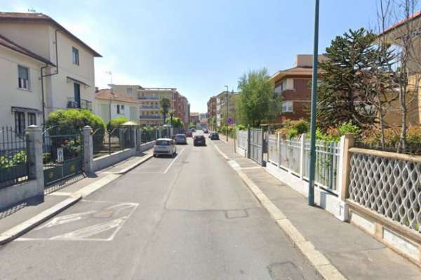 Foto MIRAFIORI SUD VILLETTA INDIPENDENTE BILIVELLO CON GIARDINO PRIVATO