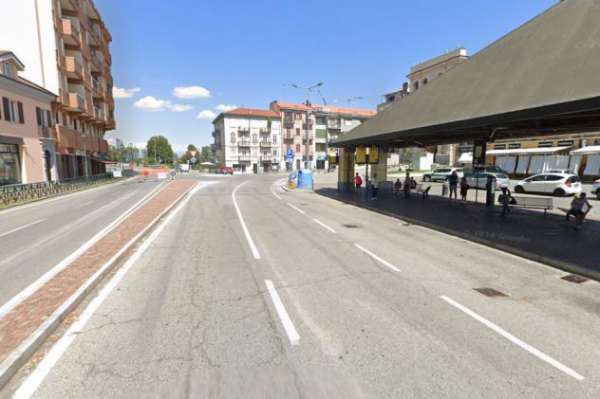 Foto MONCALIERI AMPIO TRILOCALE CON GIARDINO CONDOMINIALE