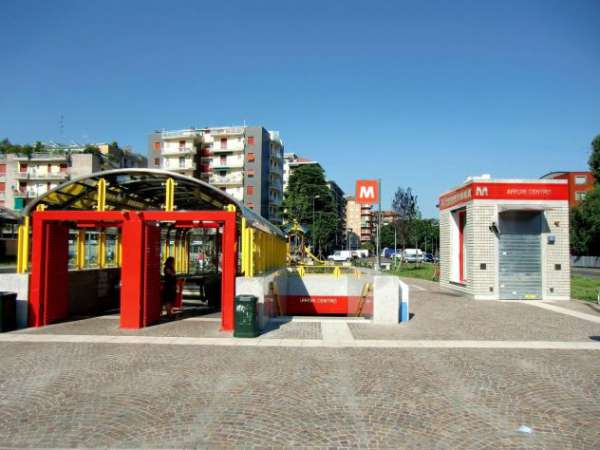 Foto Monolocale 600eu vicino metro Dergano Zona Nord Milano