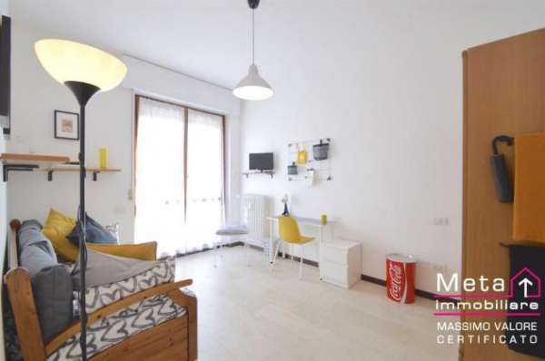 Foto Monolocale arredato con cucina abitabile in via J.F. Kennedy 36