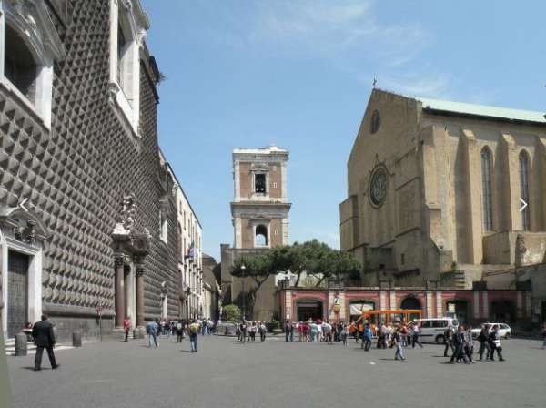 Foto MONOLOCALE CENTRO STORICO NAPOLI PER USO ABITATIVO OPPURE RICETTIVO