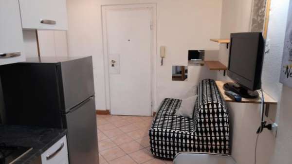 Foto Monolocale euro 550 mensili