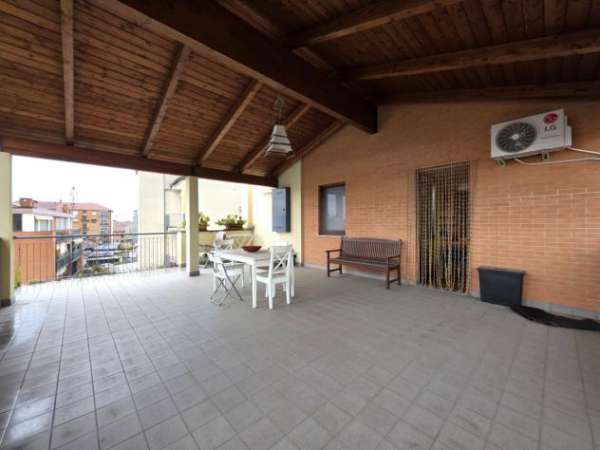 Foto Monolocale in affitto a Grugliasco
