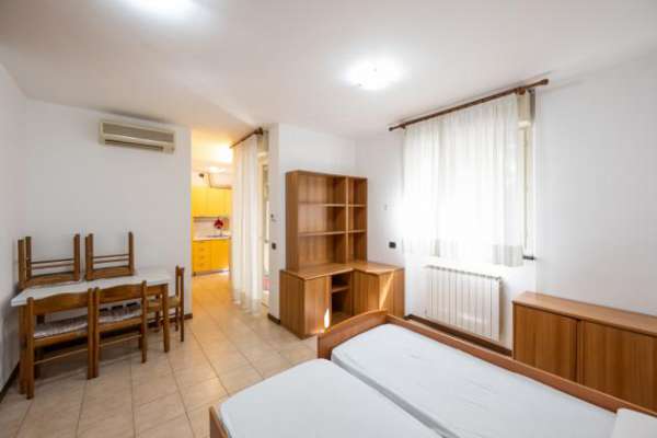 Foto Monolocale in affitto a Milano