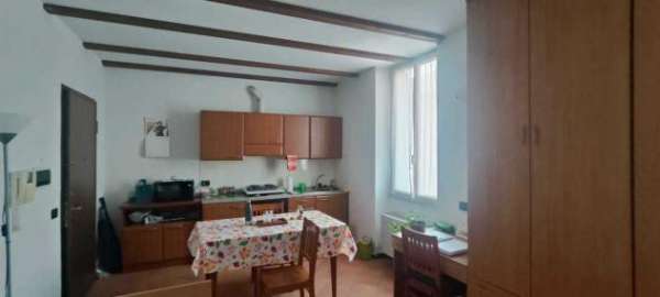 Foto Monolocale in affitto a Pavia
