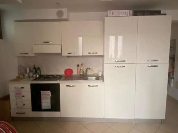 Foto Monolocale in affitto a Ravenna