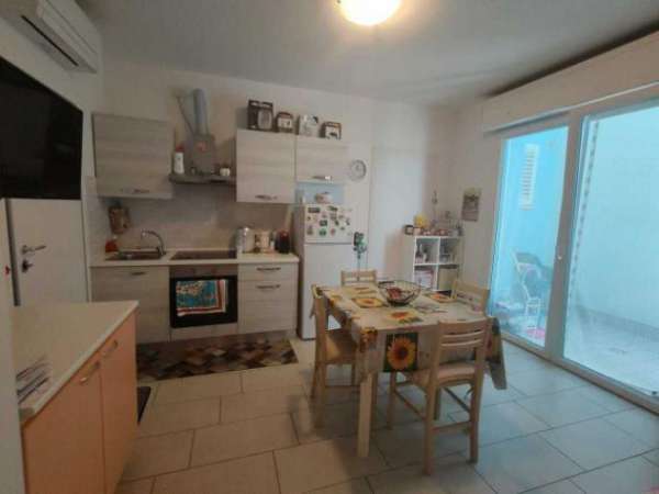 Foto Monolocale in affitto a Ravenna