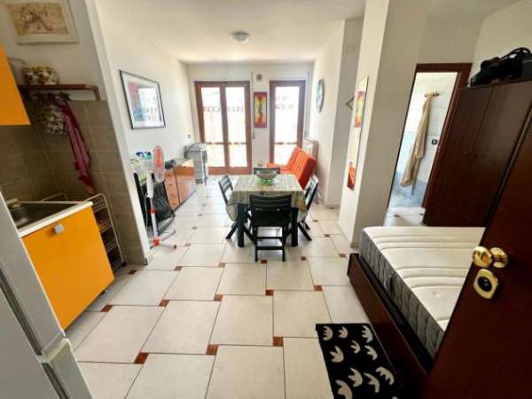 Foto Monolocale in affitto a Tortoreto