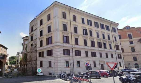 Foto MONOLOCALE IN AFFITTO PER 1 O 2 MESI